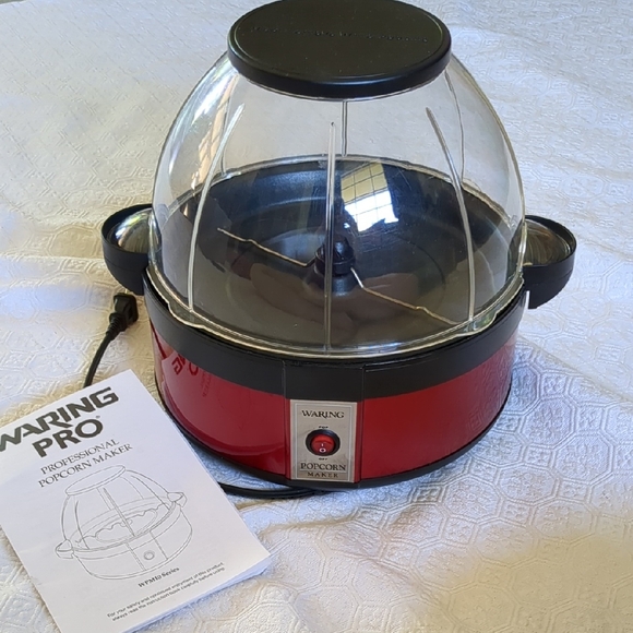 Red Popcorn Maker - Picture 1 of 4